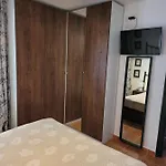 Rosy Puerta Del Sol Apartamento *